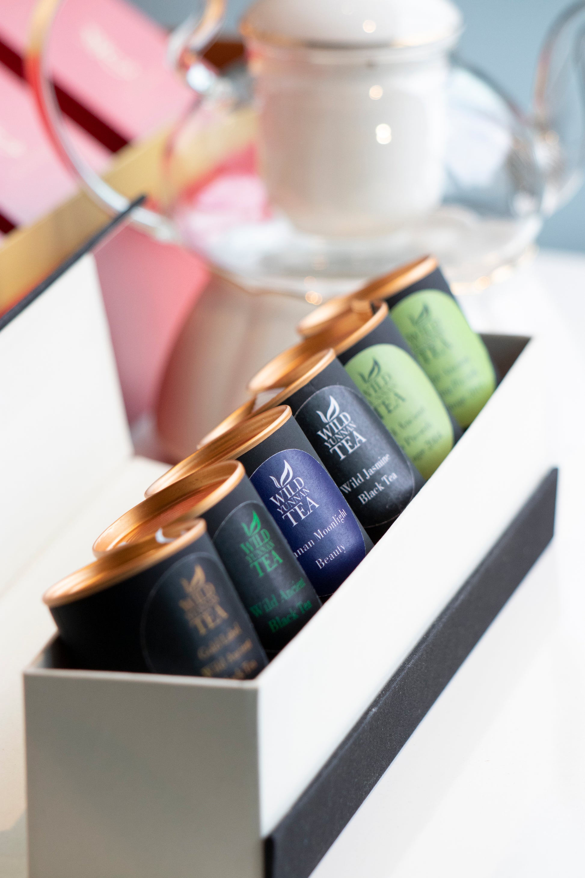 Luxury tea discovery box